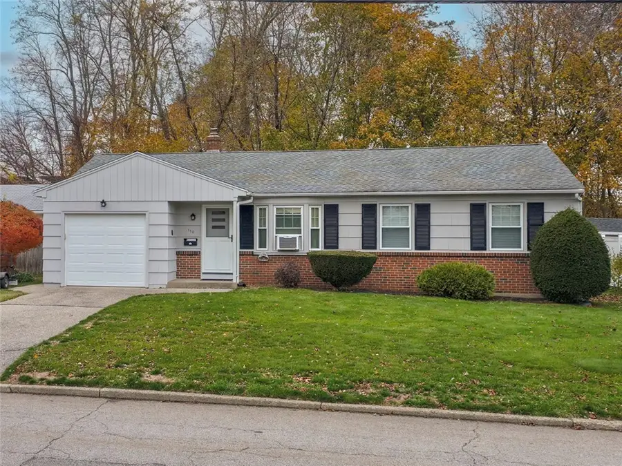 110 Crest Drive, Pawtucket, RI 02861 - Image #2