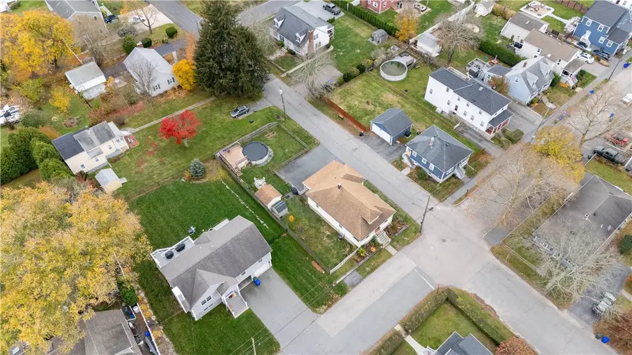 82 Charles Street, Bristol, RI 02809 - Image #3