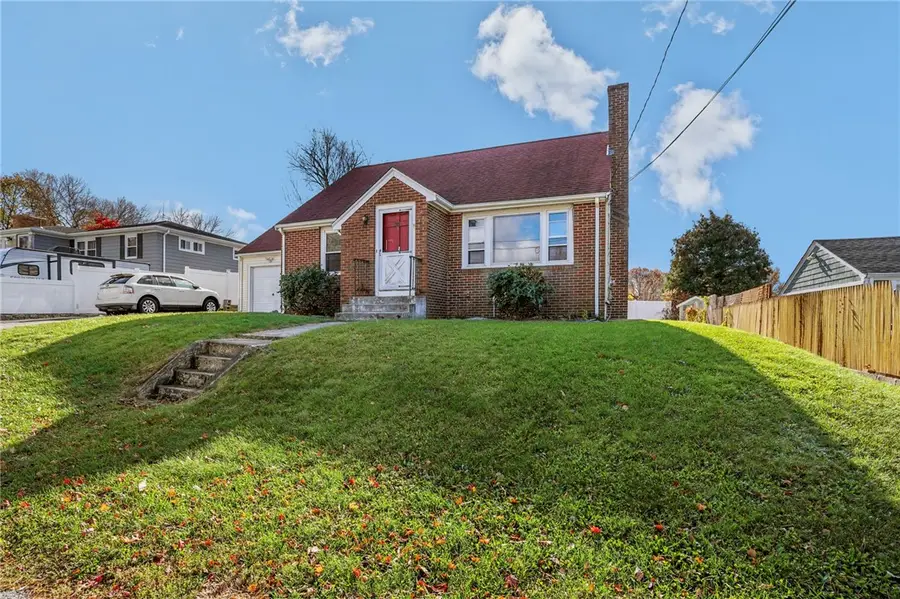 28 Harrington Drive, Johnston, RI 02919 - Image #2