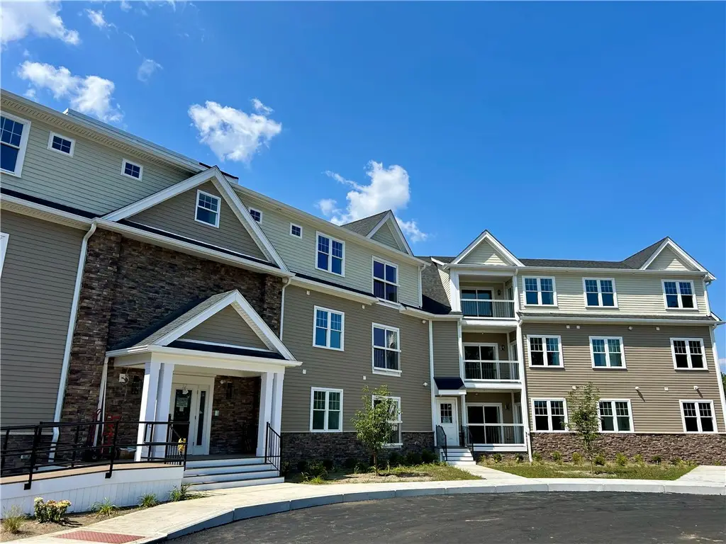 9 Joseph N Zenga Jr Boulevard #113, East Greenwich, RI 02818 - Image #1