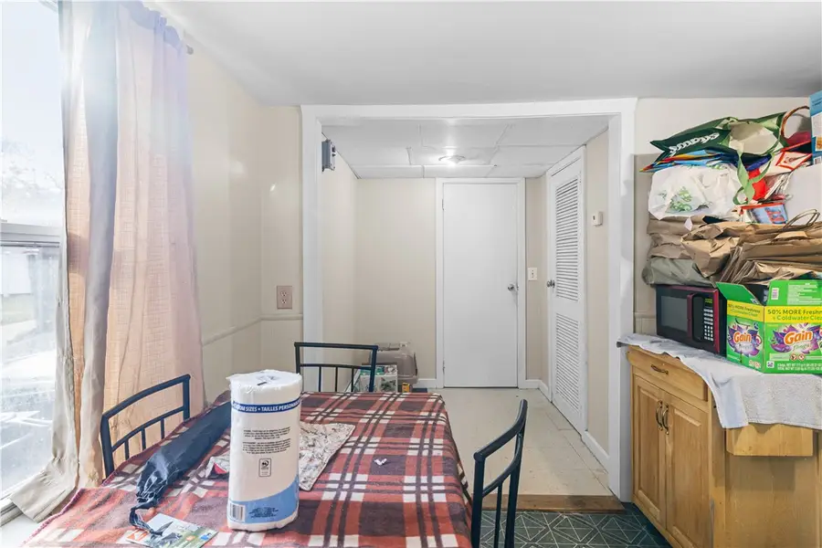 58 Read Avenue, Coventry, RI 02816 - Image #2