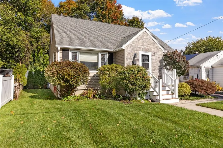 18 Lyman Avenue, Johnston, RI 02919 - Image #2