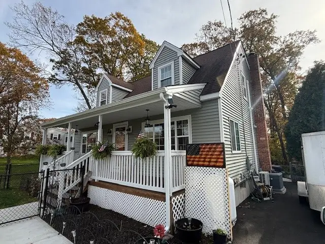 11 Woodside Avenue, Cumberland, RI 02864 - Image #2