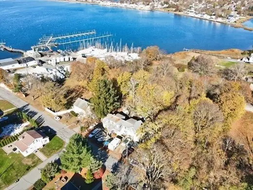 123 Calef Avenue, Swansea, MA 02777 - Image #3