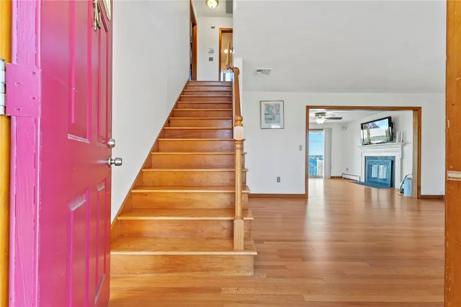 3 White Avenue, Riverside, RI 02915 - Image #2