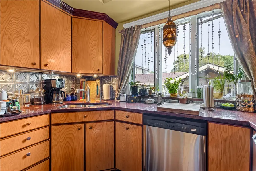 314 Columbus Avenue, Pawtucket, RI 02861 - Image #3