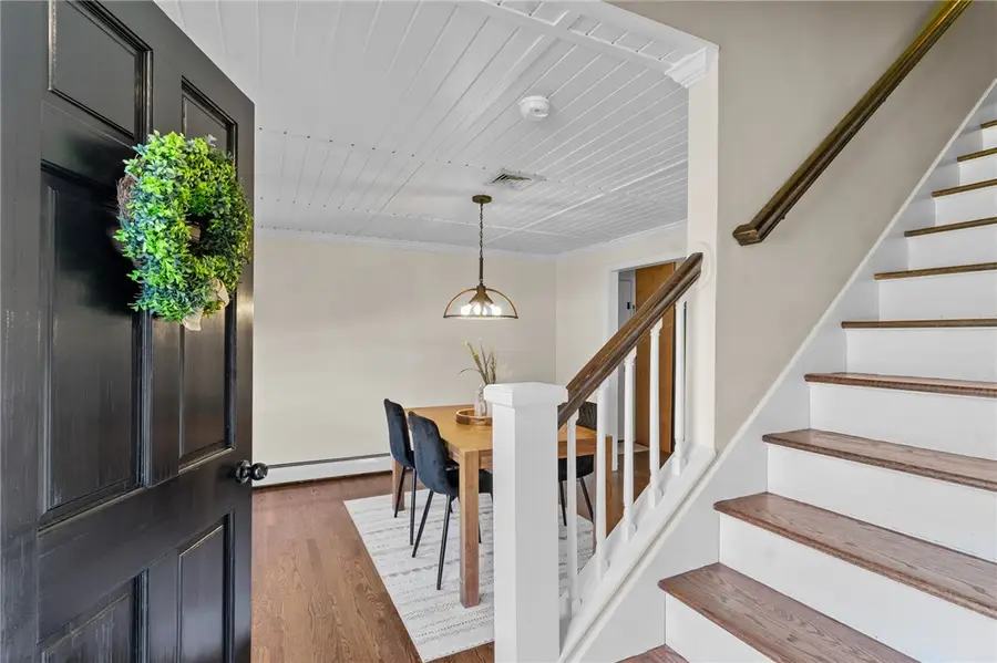 112 Greenwich Avenue, Warwick, RI 02886 - Image #3