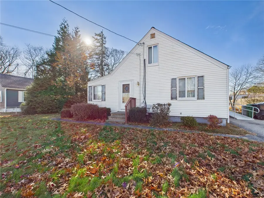 985 Cedar Swamp Road, Warwick, RI 02886 - Image #2