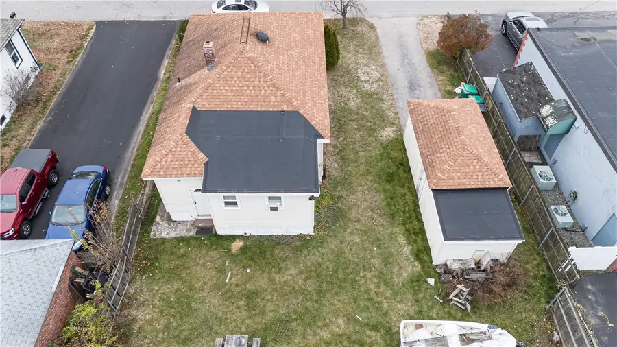 33 Hargraves Street, Warwick, RI 02889 - Image #3