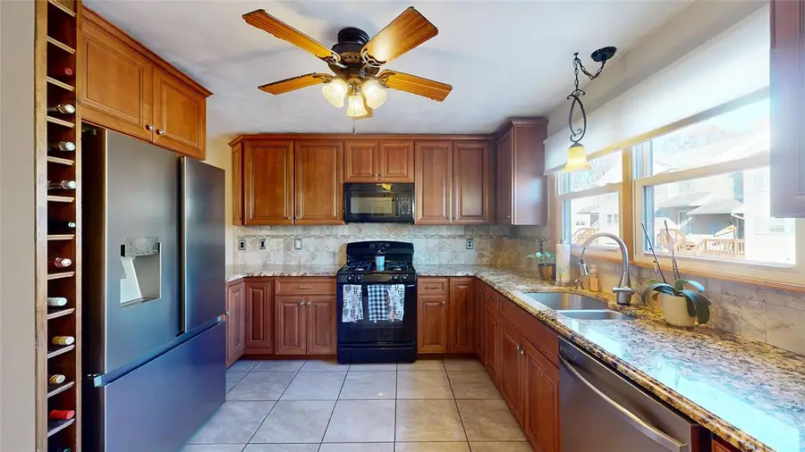 1603 Plainfield Pike #D5, Johnston, RI 02919 - Image #2