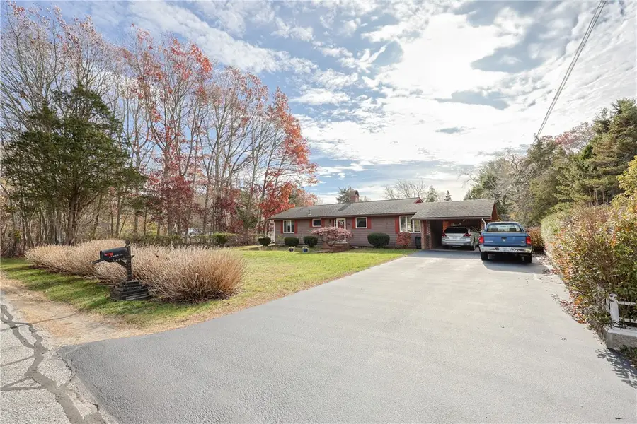 19 West Spruce Street, Charlestown, RI 02813 - Image #2