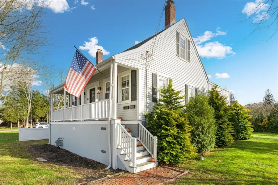 38 Collins Street, Bristol, RI 02809 - Image #3