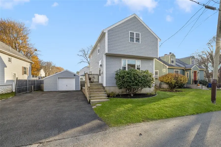 946 Terry Lane, New Bedford, MA 02745 - Image #2