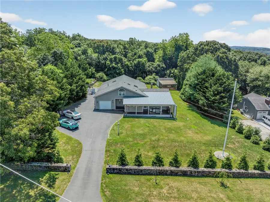 239 Bulgarmarsh Road, Tiverton, RI 02878 - Image #2