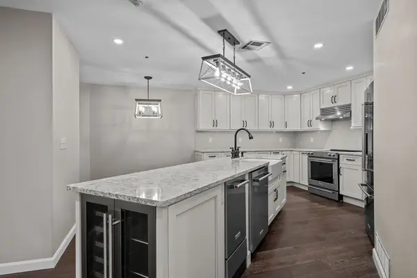 2 School Street #130, Lincoln, RI 02802