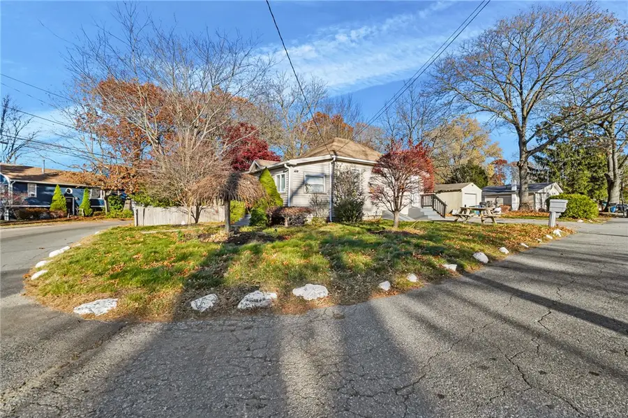 86 Glen Drive, Warwick, RI 02889 - Image #2