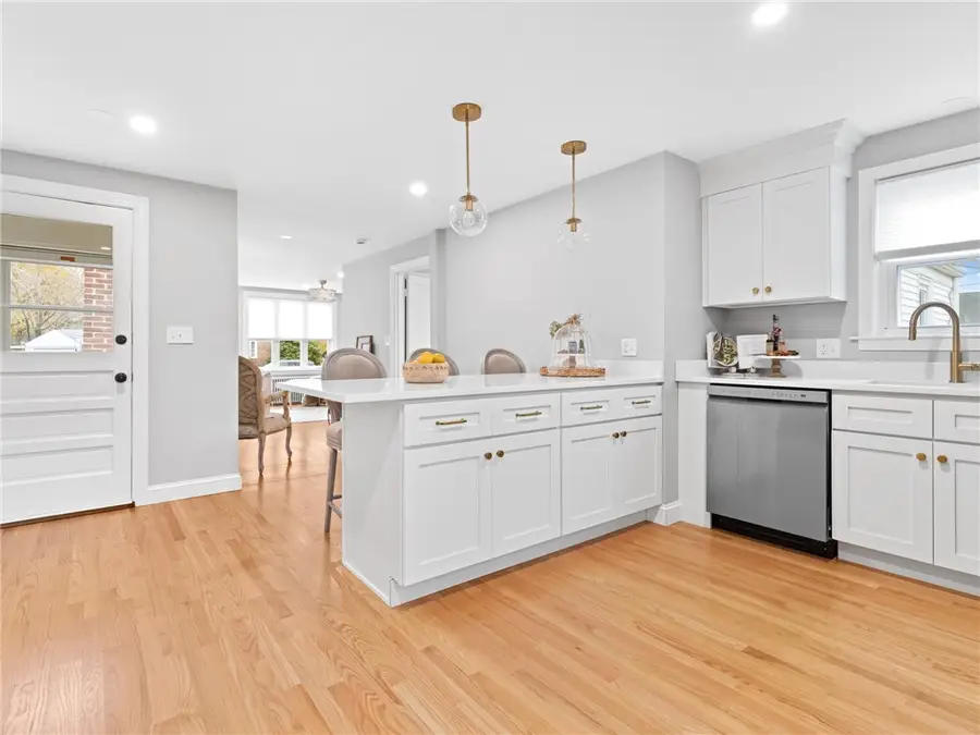 41 Drake Road, Warwick, RI 02888 - Image #3