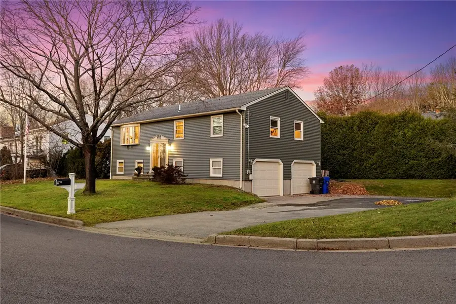 25 Fawn Lane, West Warwick, RI 02893 - Image #3