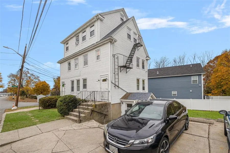 156 Yeoman Avenue, Cranston, RI 02920 - Image #3