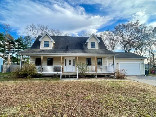 58 Rawlinson Drive, Coventry, RI 02816