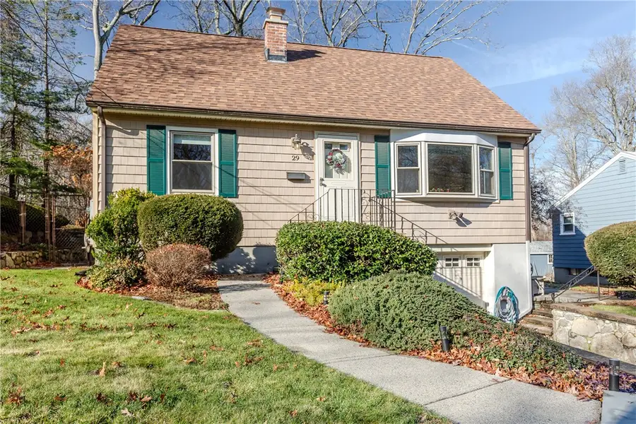 29 Julien Street, Smithfield, RI 02917 - Image #3