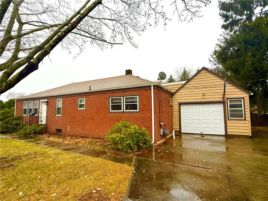 85 Hilton Avenue, Riverside, RI 02915 - Image #2