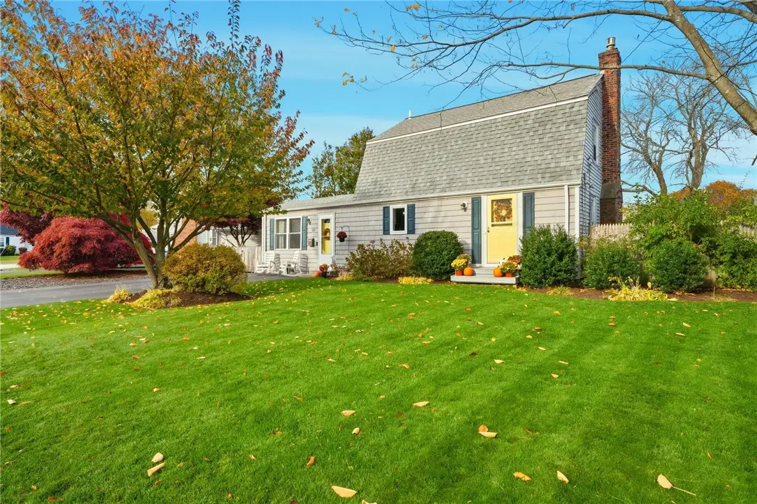 107 Glenwood Drive, Warwick, RI 02889 - Image #1