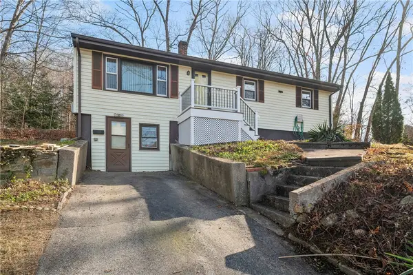 470 Saint Paul Street, North Smithfield, RI 02896