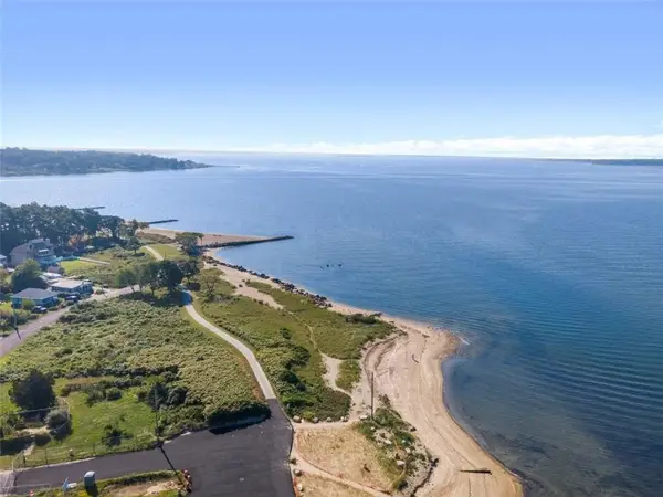 209 Wood Street, Warwick, RI 02889