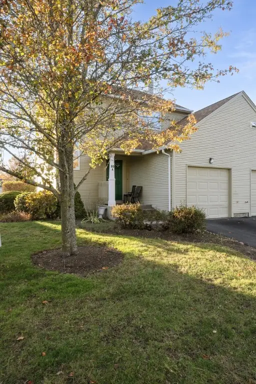 85 Nipmuc Trail #A, North Providence, RI 02904 - Image #3