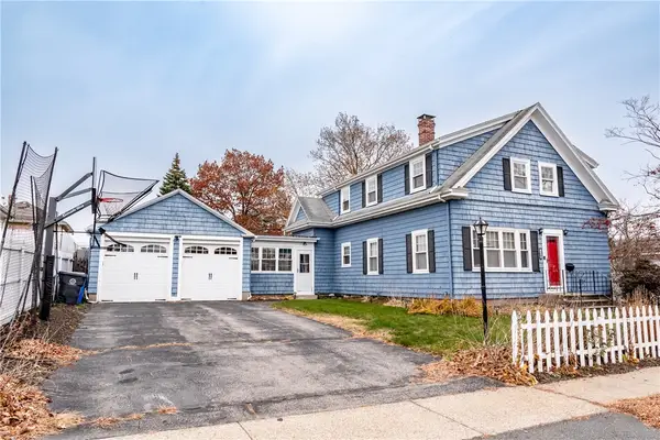 260 Grosvenor Avenue, East Providence, RI 02914