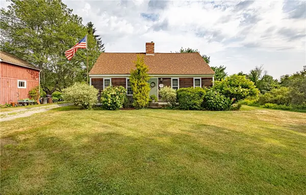 93 Moosup Valley Road, Foster, RI 02825