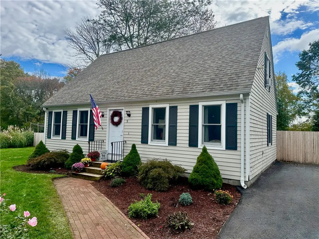 5 Circlewood Drive, Coventry, RI 02816 - Image #1