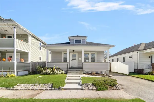 49 Harcourt Avenue, Pawtucket, RI 02861