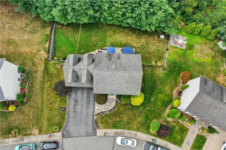 5 Pine Hollow Road, West Warwick, RI 02893 - Image #2