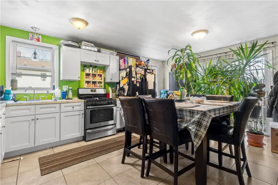 120 Hawkins Street, Providence, RI 02908 - Image #2