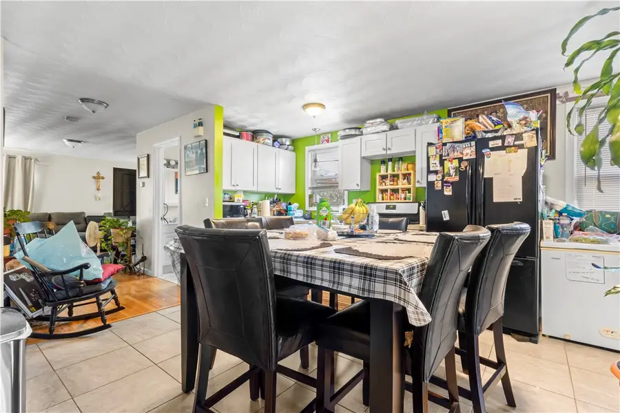 120 Hawkins Street, Providence, RI 02908 - Image #3