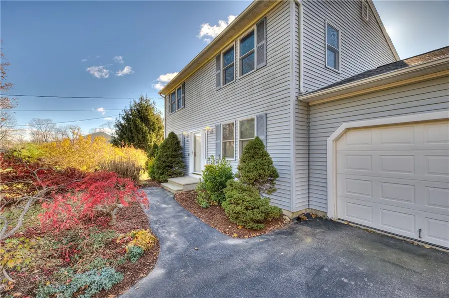 918 Saugatucket Road, South Kingstown, RI 02879 - Image #2
