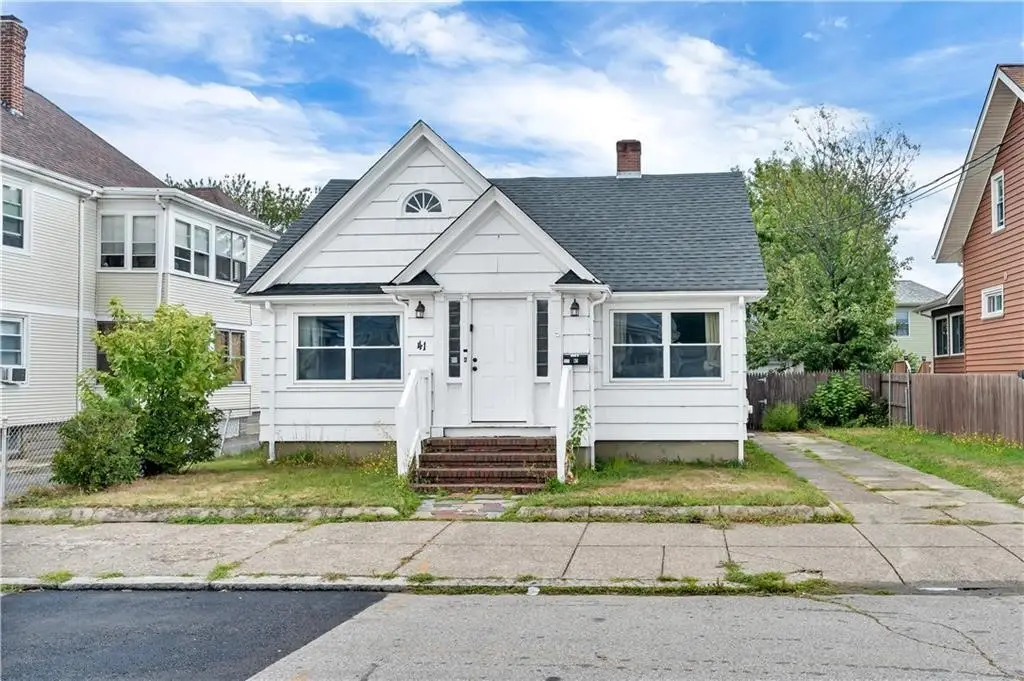 41 Calder Street, Pawtucket, RI 02861 - Image #1