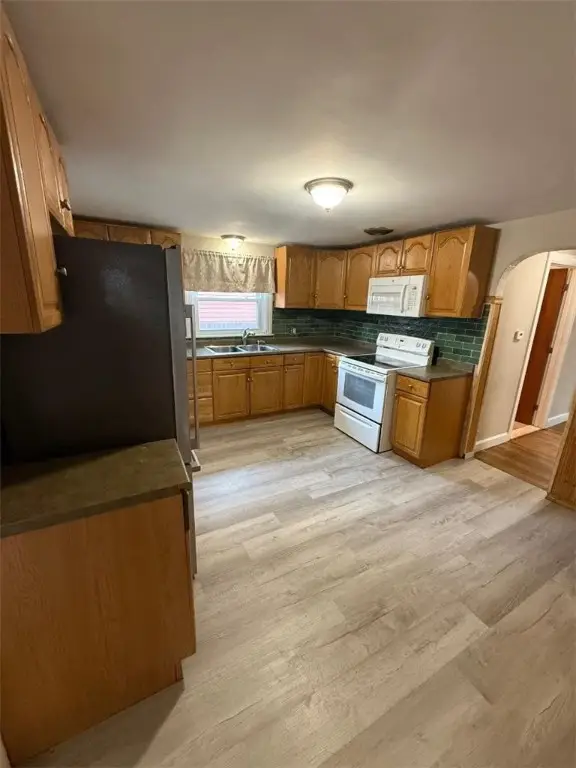 41 Calder Street, Pawtucket, RI 02861 - Image #3