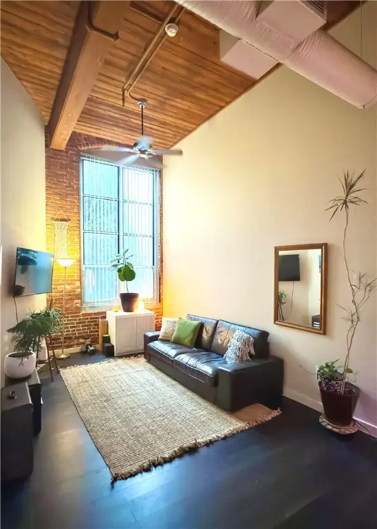 494 Woonasquatucket Avenue #111, North Providence, RI 02911 - Image #1