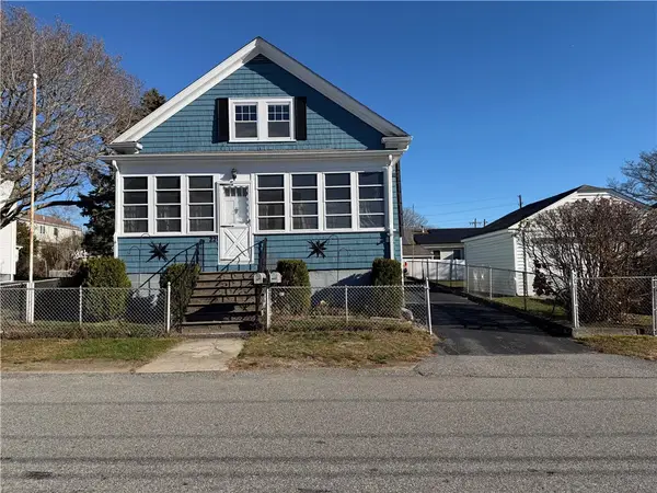 22 Magnolia Street, Bristol, RI 02809