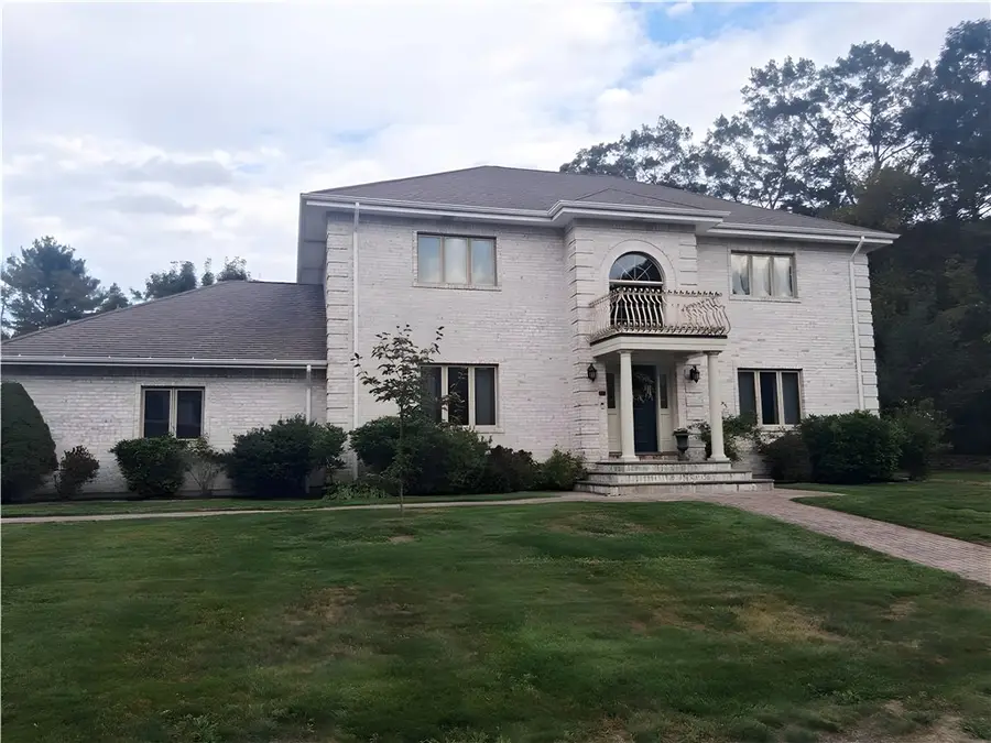 25 Linfield Circle, Lincoln, RI 02865 - Image #2