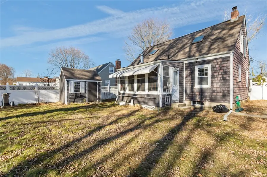 190 Chapmans Avenue, Warwick, RI 02886 - Image #3