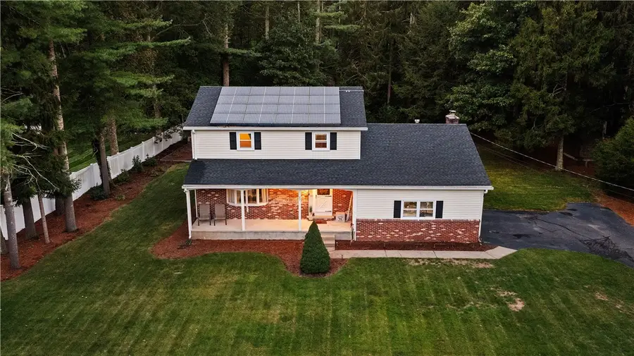 89 Wisteria Drive, Coventry, RI 02816 - Image #3