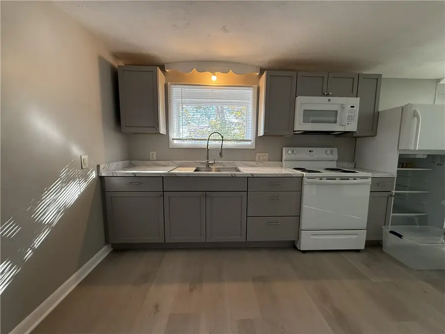 87 Bates Avenue, Coventry, RI 02816 - Image #3