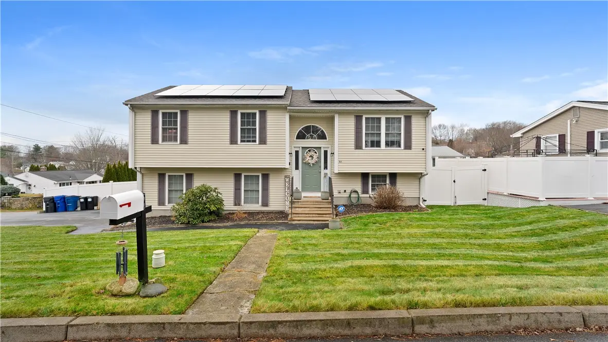 54 Centracchio Street, West Warwick, RI 02893 - Image #1