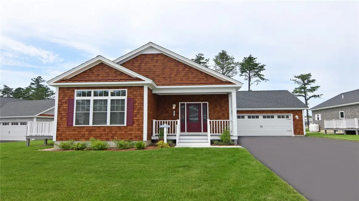 547 South Shore Village Boulevard #E16, South Kingstown, RI 02879 - Image #1