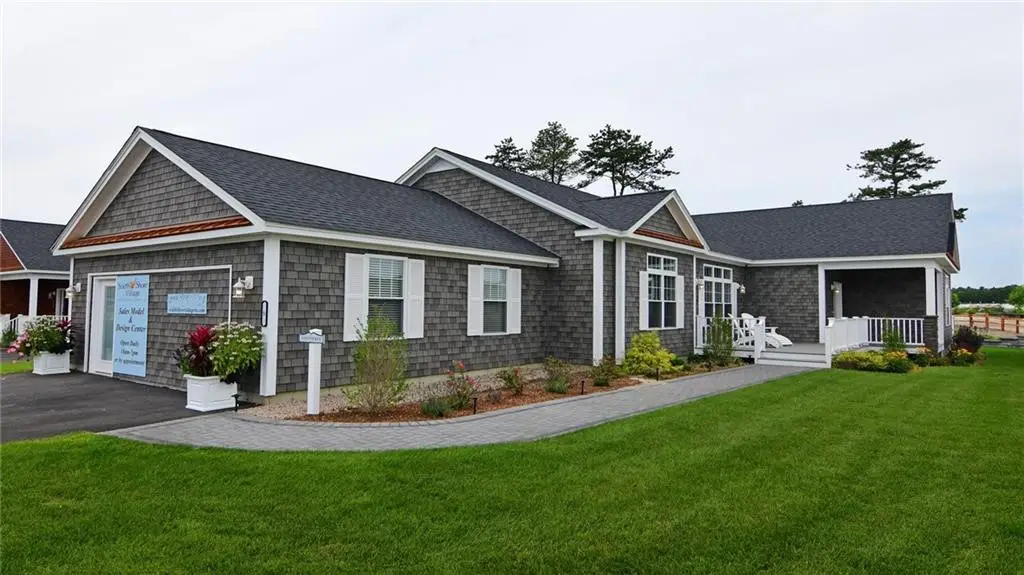 639 South Shore Village Boulevard #E30B, South Kingstown, RI 02879 - Image #1