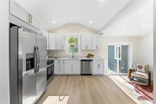 132 Greenville Road, North Smithfield, RI 02896